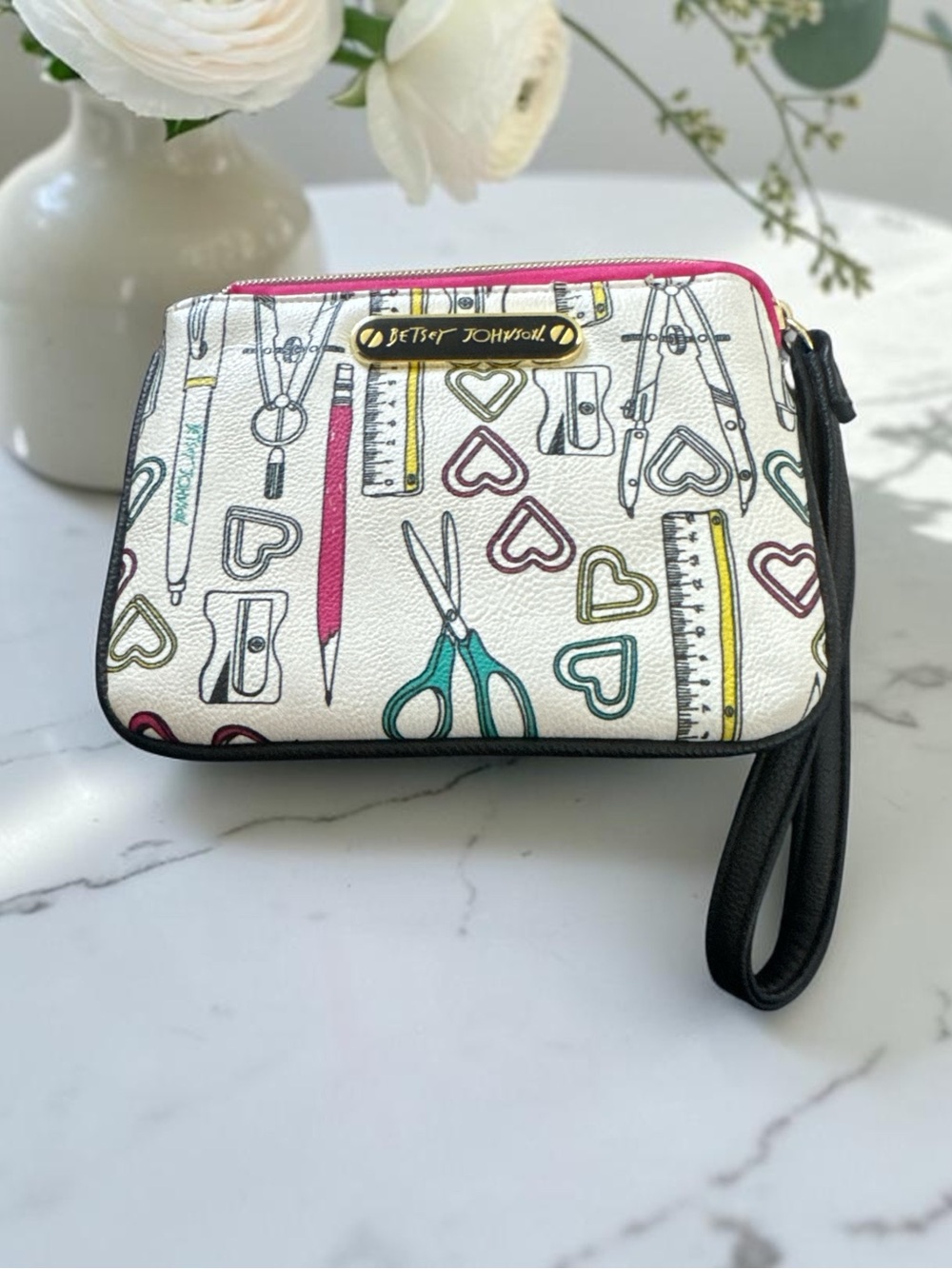 Betsey Johnson White Multicolor School Supply Print Wristlet EUC